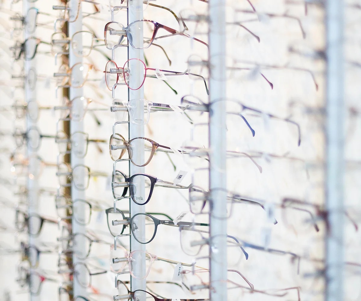 Precision eye examination equipment at Le Winck Optika